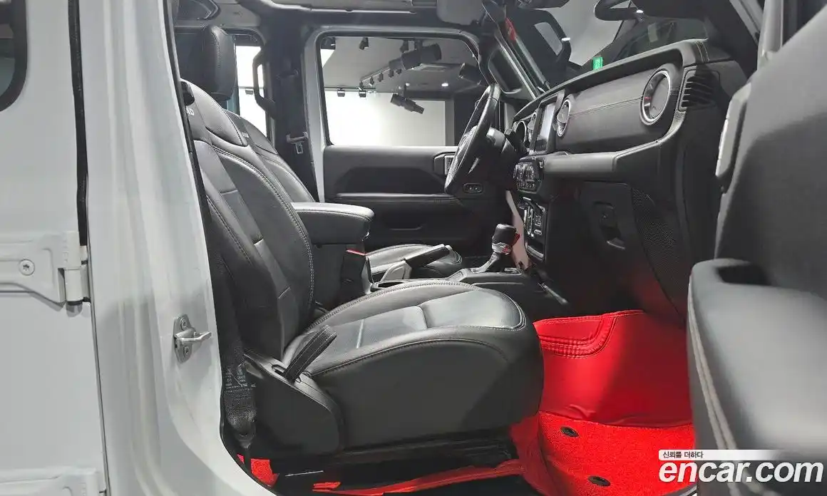 Jeep Wrangler 2020 2.0 автомат (гидро), фото 16