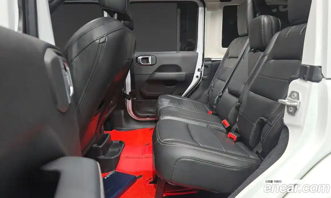 Jeep Wrangler 2020 2.0 автомат (гидро), фото 17