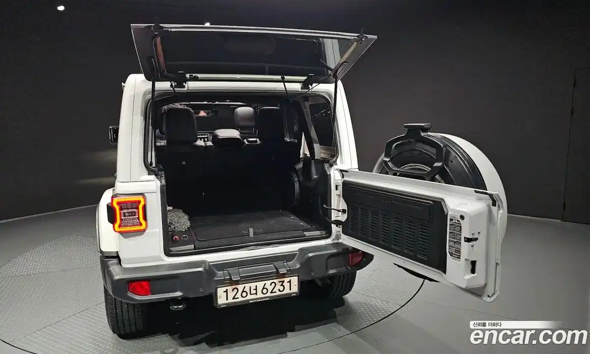Jeep Wrangler 2020 2.0 автомат (гидро), фото 26