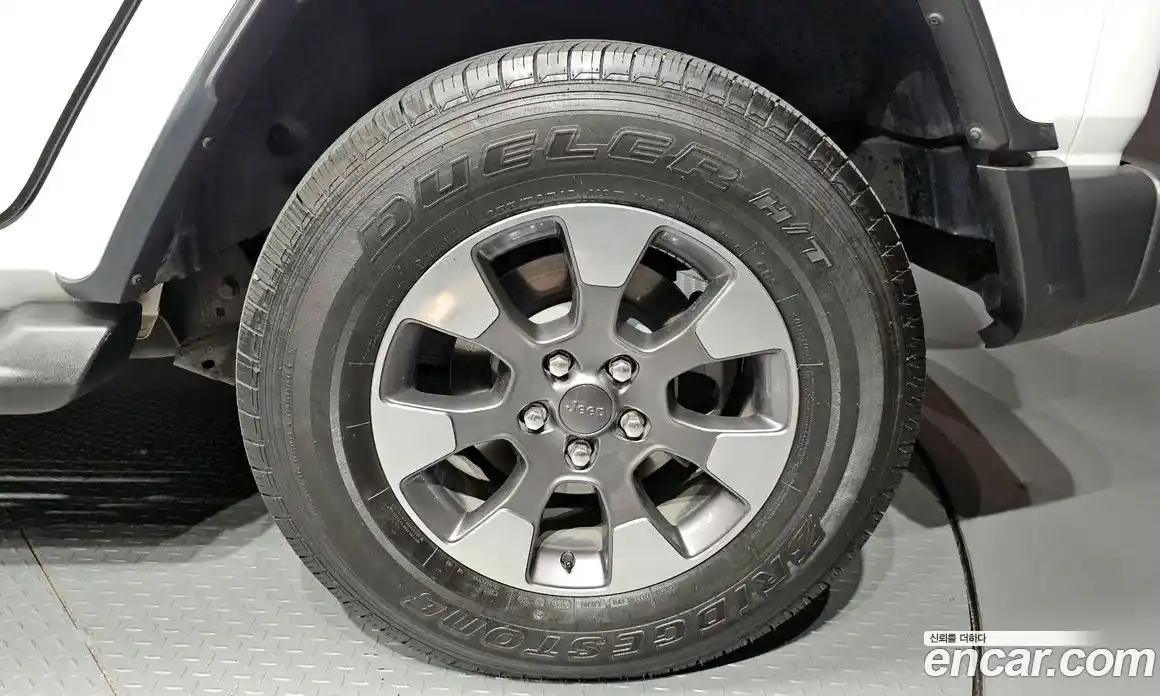 Jeep Wrangler 2020 2.0 автомат (гидро), фото 7