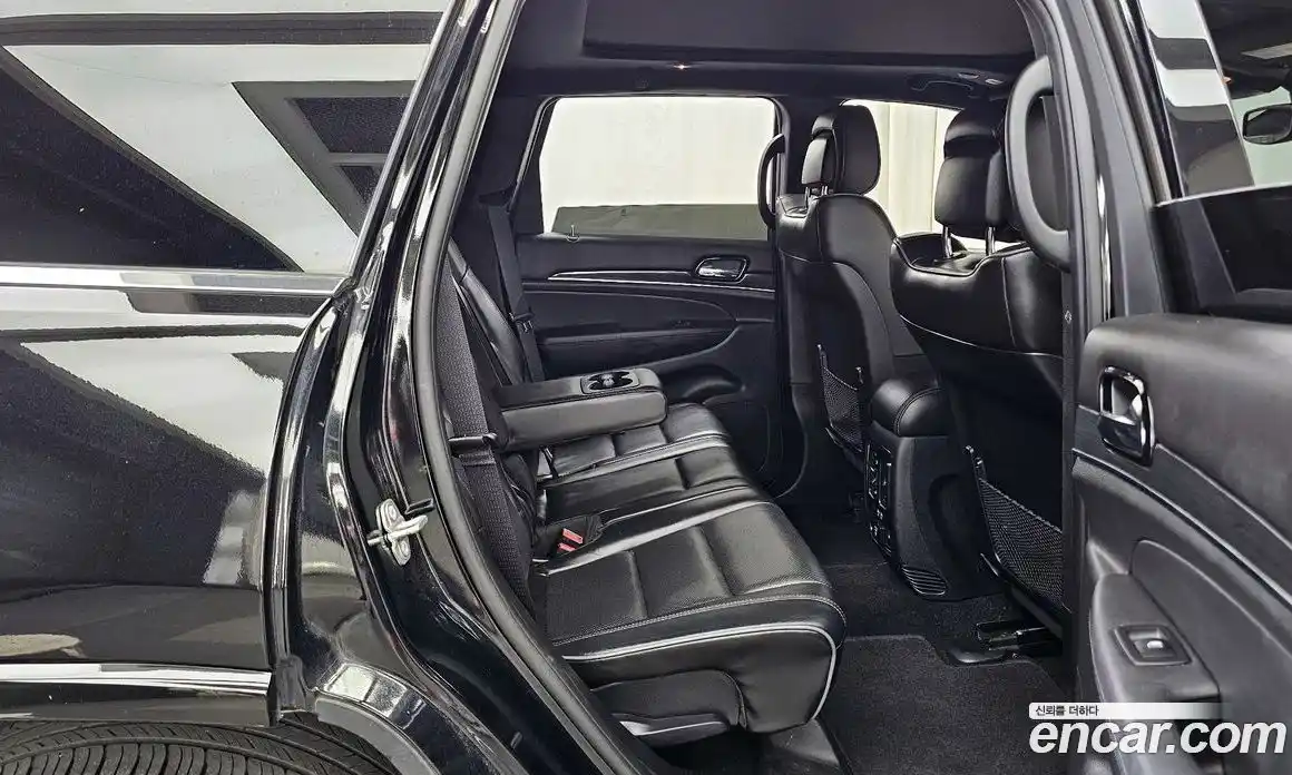Jeep Cherokee 2021 3.6 автомат (гидро), фото 17