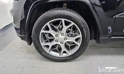 Jeep Cherokee 2021 3.6 автомат (гидро), миниатюра 5