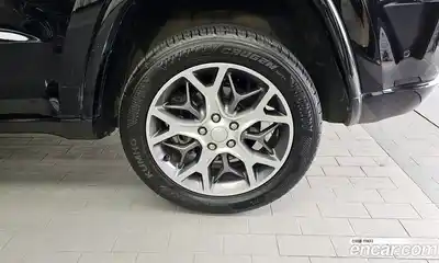 Jeep Cherokee 2021 3.6 автомат (гидро), миниатюра 7