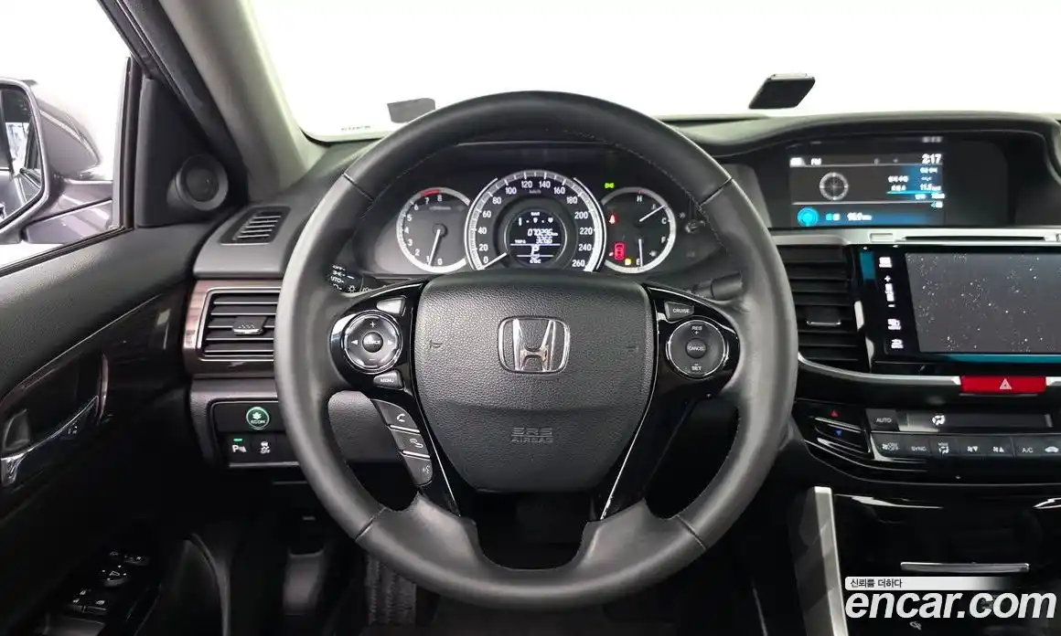 Honda Accord 2017 2.4 автомат (гидро), фото 18