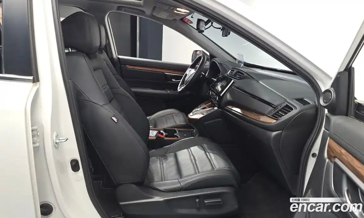 Honda CR-V 2022 2.0 автомат (гидро), фото 16