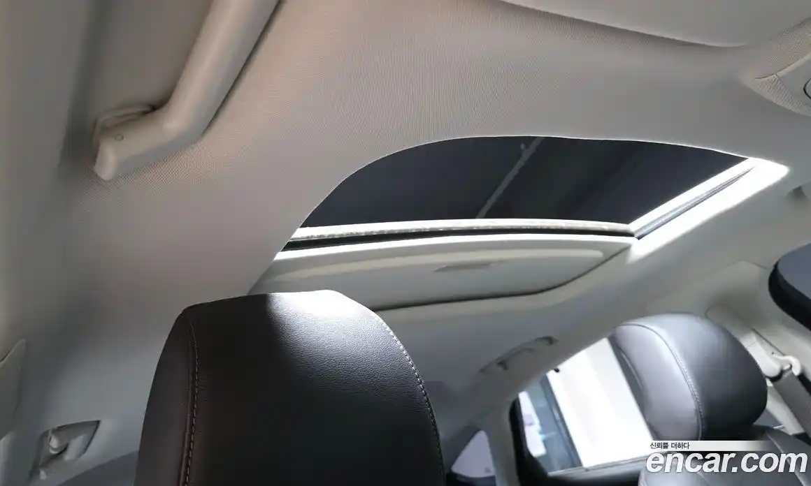 Ford Mondeo 2015 2.0 автомат (гидро), фото 17