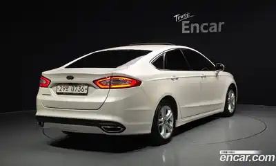 Ford Mondeo 2015 2.0 автомат (гидро), миниатюра 2