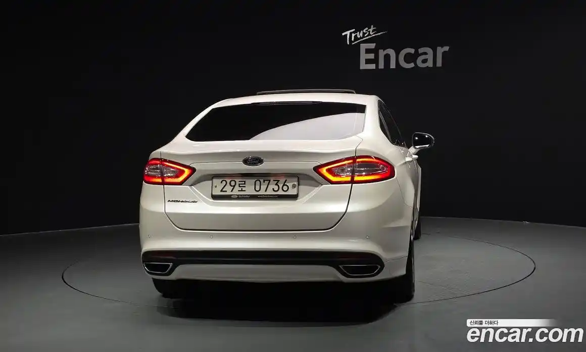 Ford Mondeo 2015 2.0 автомат (гидро), фото 4