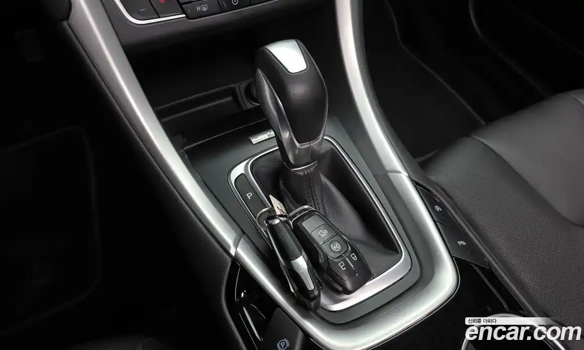 Ford Mondeo 2015 2.0 автомат (гидро), фото 9