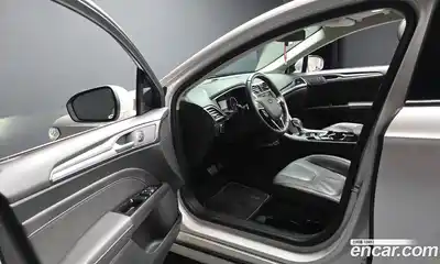Ford Mondeo 2015 2.0 автомат (гидро), миниатюра 10