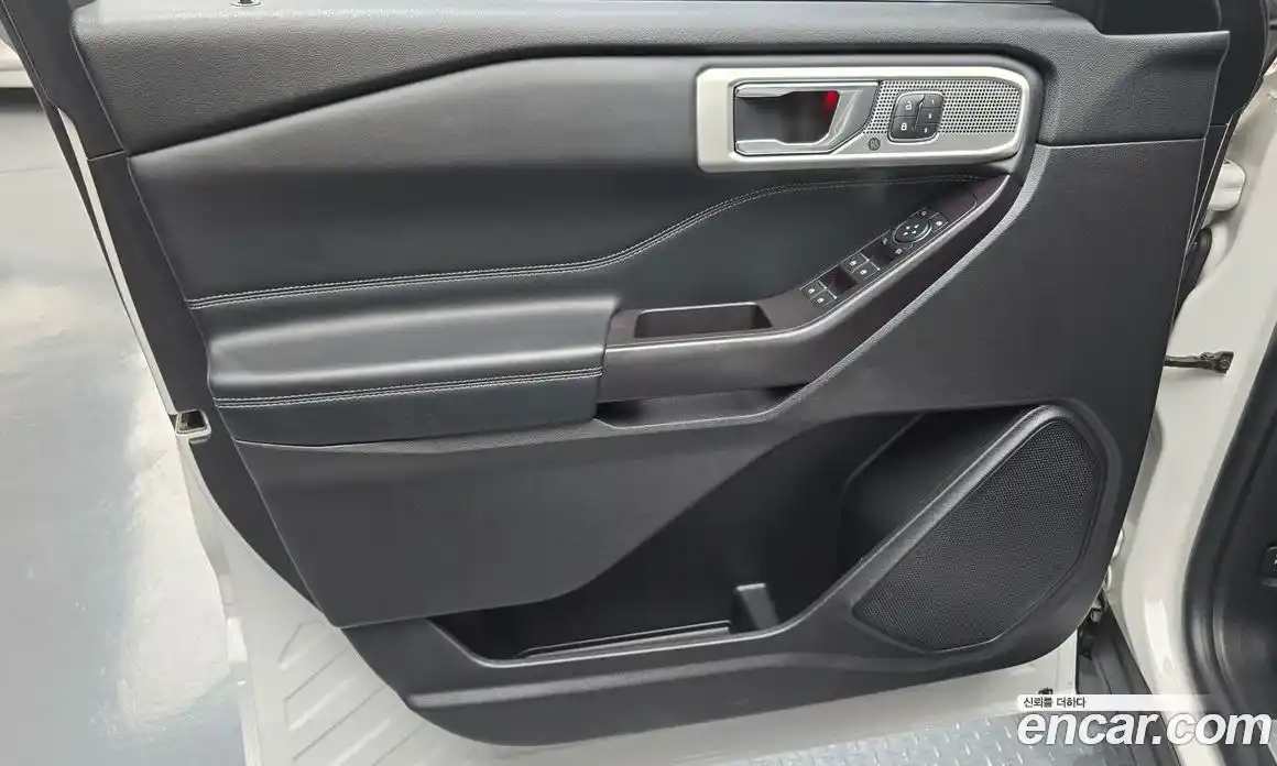 Ford Explorer 2019 2.3 автомат (гидро), фото 14