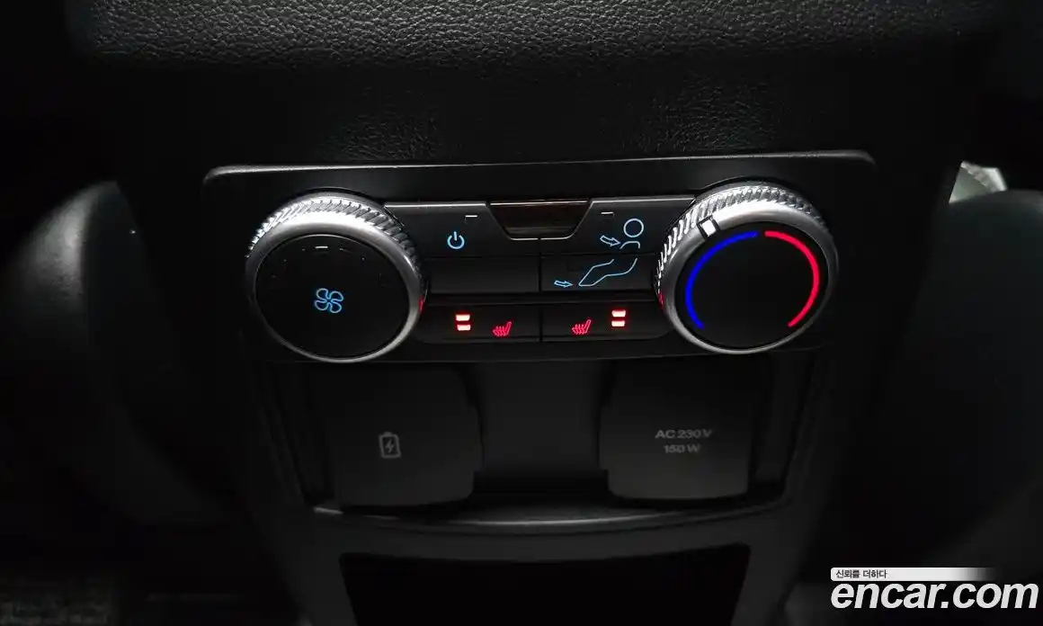 Ford Explorer 2019 2.3 автомат (гидро), фото 24