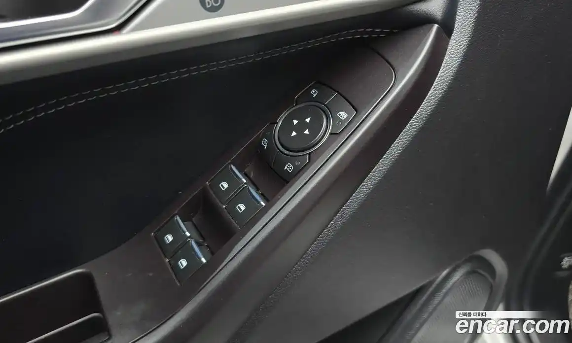 Ford Explorer 2019 2.3 автомат (гидро), фото 28