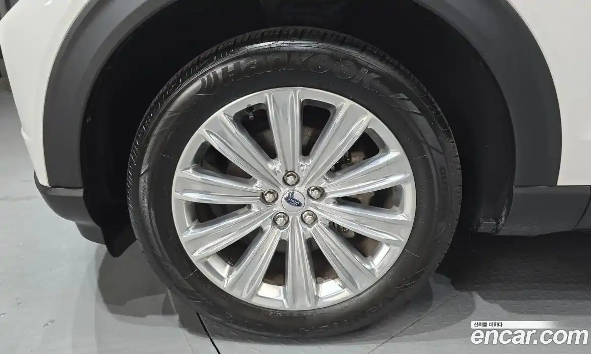 Ford Explorer 2019 2.3 автомат (гидро), фото 5