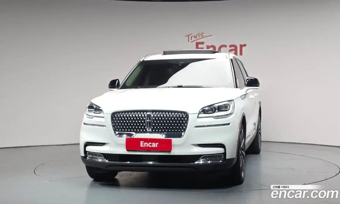 Lincoln Aviator 2022 3.0 автомат (гидро), фото 2 Lincoln Aviator 2022 3.0 автомат (гидро), фото 2