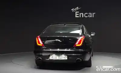 Jaguar XJ 2016 3.0 автомат (гидро), миниатюра 4 Jaguar XJ 2016 3.0 автомат (гидро), миниатюра 4
