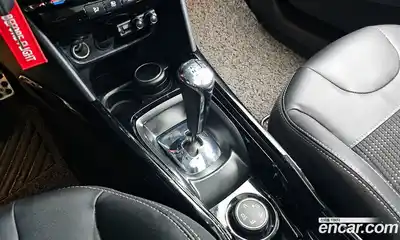 Peugeot 2008 2018 1.6 автомат (гидро), миниатюра 9