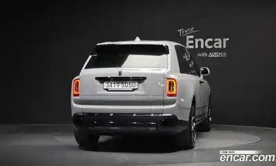 Rolls-Royce Cullinan 2019 6.7 автомат (гидро), миниатюра 4
