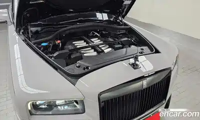 Rolls-Royce Cullinan 2019 6.7 автомат (гидро), миниатюра 6