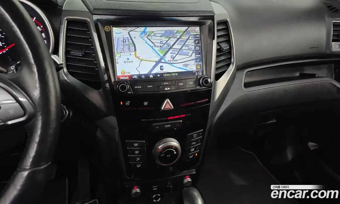 SsangYong TIBOLI 2017 1.6 автомат (гидро), фото 14
