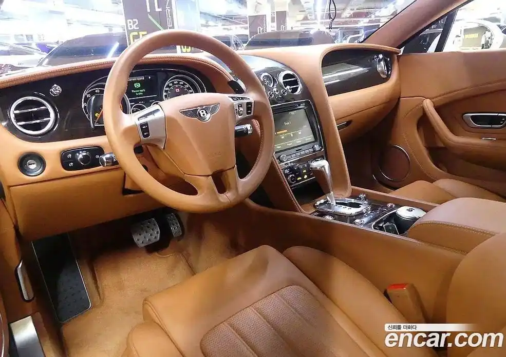 Bentley Continental 2014 4.0 автомат (гидро), фото 10 Bentley Continental 2014 4.0 автомат (гидро), фото 10