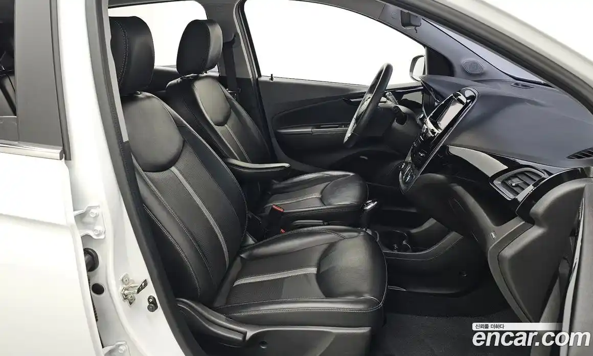 Chevrolet Spark 2019 1.0 автомат (гидро), фото 10