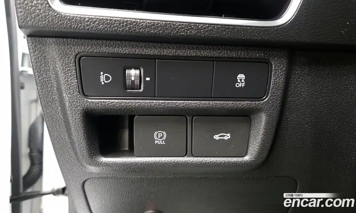 Hyundai Sonata 2024 2.0 автомат (гидро), фото 18