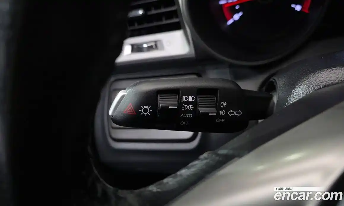 SsangYong TIBOLI 2016 1.6 автомат (гидро), фото 18