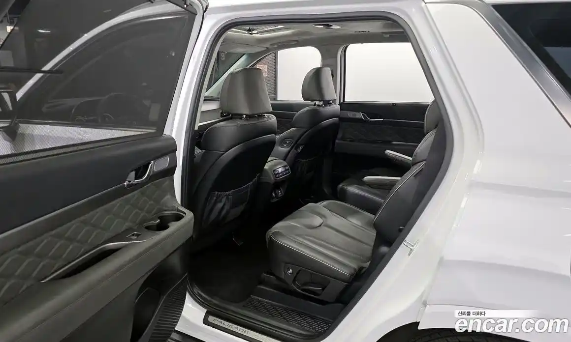 Hyundai Palisade 2021 2.2 автомат (гидро), фото 11