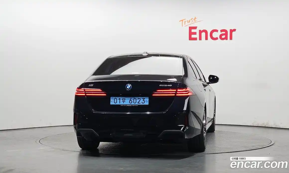 BMW i5 2025 0.2 автомат (гидро), фото 4
