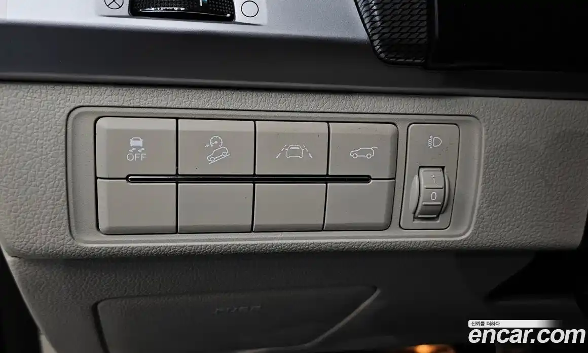 SsangYong Rexton 2022 2.2 автомат (гидро), фото 13