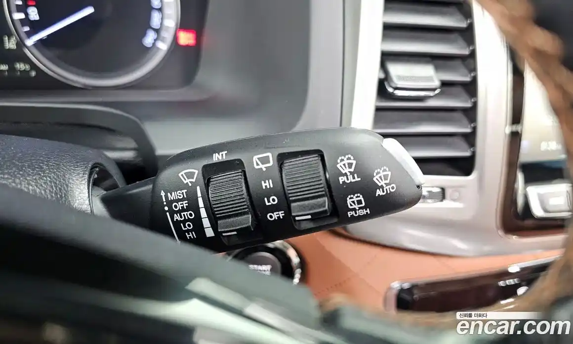 SsangYong Rexton 2018 2.2 автомат (гидро), фото 18