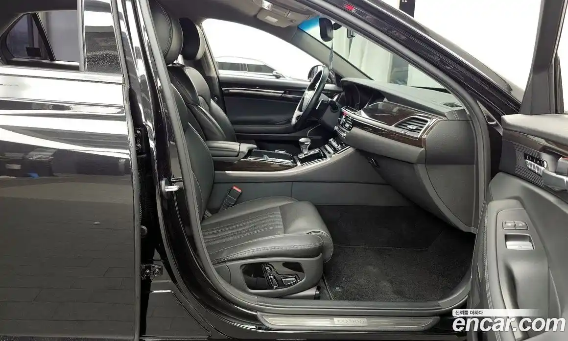 Genesis EQ900 2017 3.8 автомат (гидро), фото 17