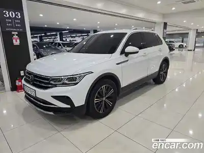Volkswagen Tiguan 2022 2.0 автомат (гидро), миниатюра 2