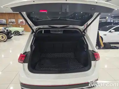 Volkswagen Tiguan 2022 2.0 автомат (гидро), миниатюра 4