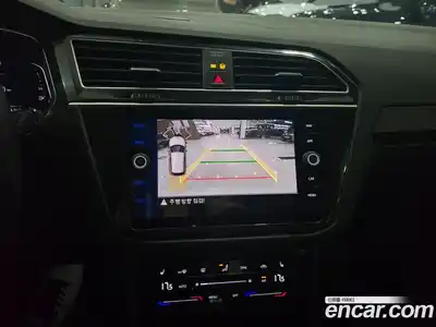 Volkswagen Tiguan 2022 2.0 автомат (гидро), миниатюра 7