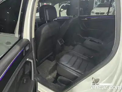Volkswagen Tiguan 2022 2.0 автомат (гидро), миниатюра 10