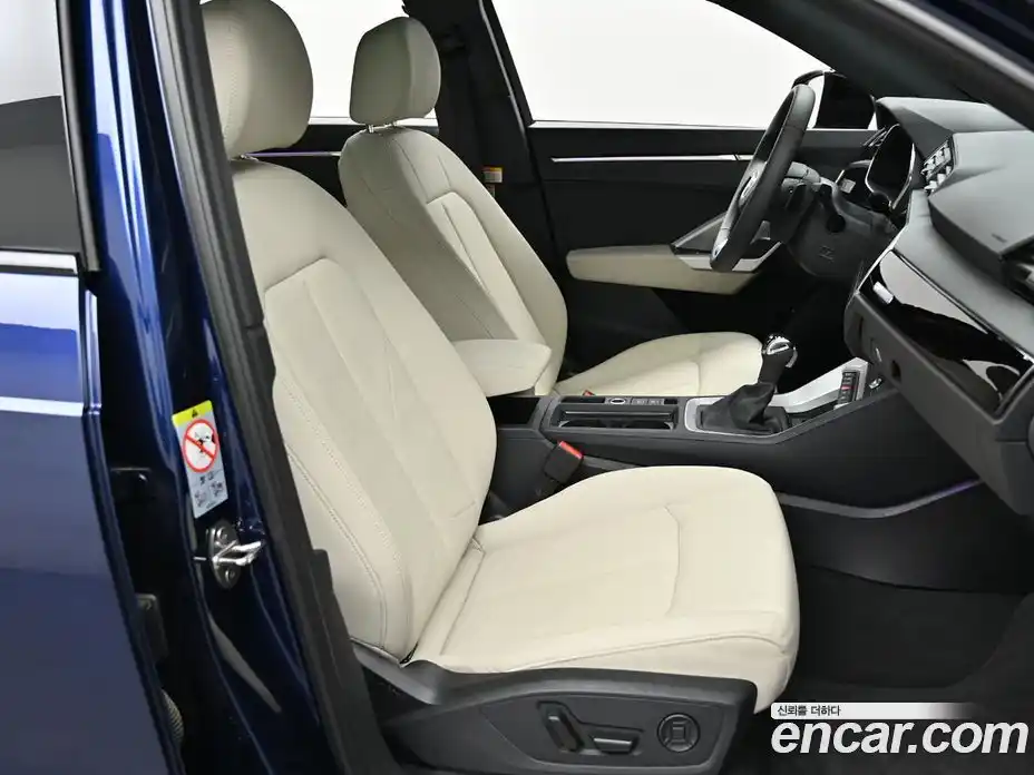 Audi Q3 2025 2.0 автомат (гидро), фото 10