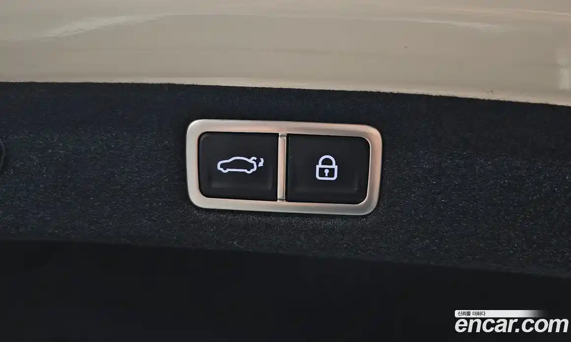 Hyundai Grandeur 2023 1.6 автомат (гидро), фото 20