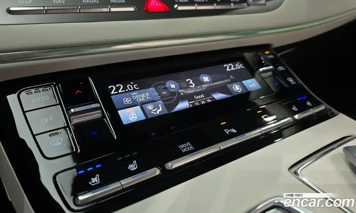 Hyundai Grandeur 2022 2.4 автомат (гидро), фото 23