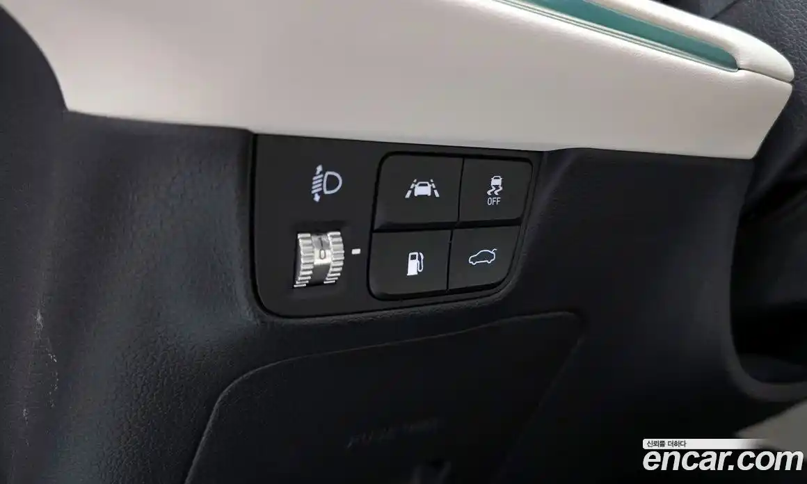 Hyundai Grandeur 2022 2.4 автомат (гидро), фото 24