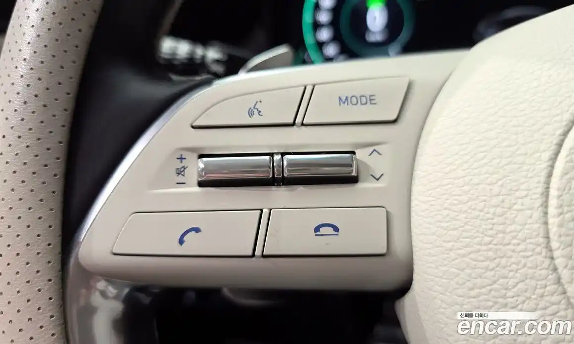 Hyundai Grandeur 2022 2.4 автомат (гидро), фото 32