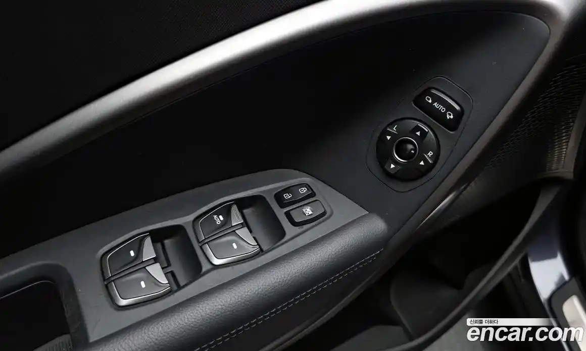 Hyundai Santa Fe 2013 2.0 автомат (гидро), фото 32