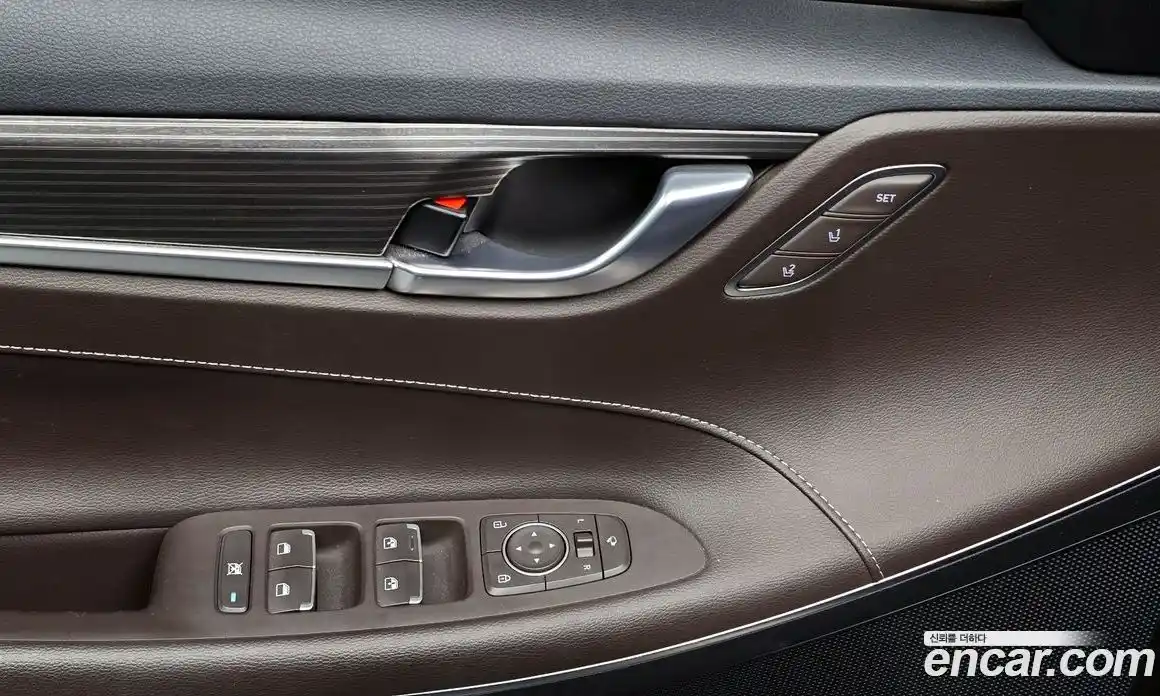 Hyundai Grandeur 2019 2.4 автомат (гидро), фото 23