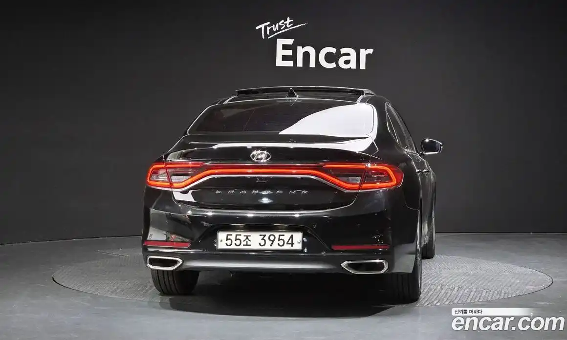 Hyundai Grandeur 2019 2.4 автомат (гидро), фото 3