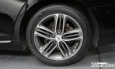 Hyundai Grandeur 2019 2.4 автомат (гидро), миниатюра 6