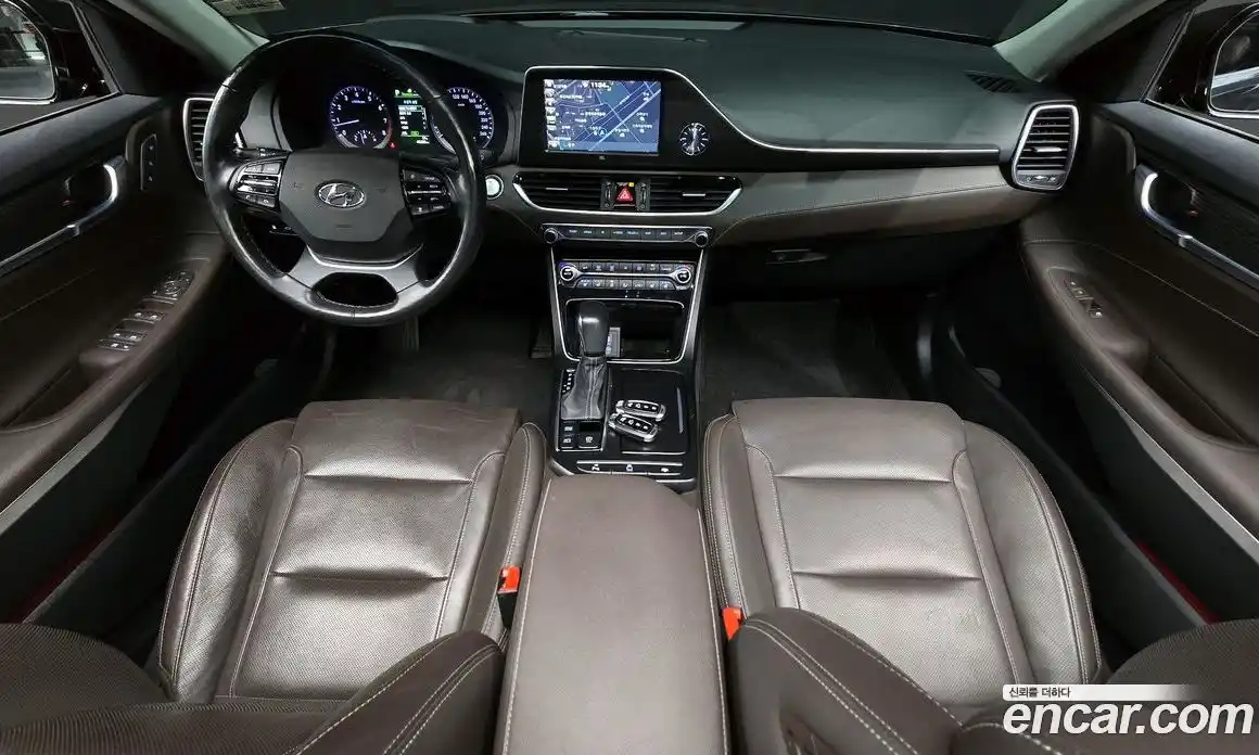 Hyundai Grandeur 2019 2.4 автомат (гидро), фото 9
