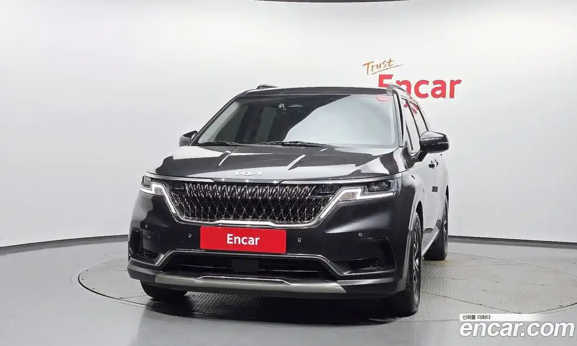 Kia Carnival 2023 2.2 автомат (гидро), фото 3