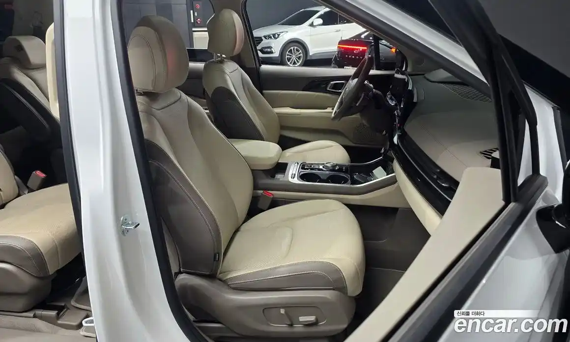 Kia Carnival 2024 2.2 автомат (гидро), фото 12