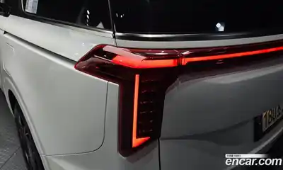 Kia Carnival 2024 2.2 автомат (гидро), миниатюра 8